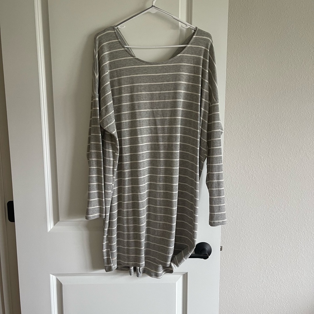 HYFVE- grey and white stripe sweater dress